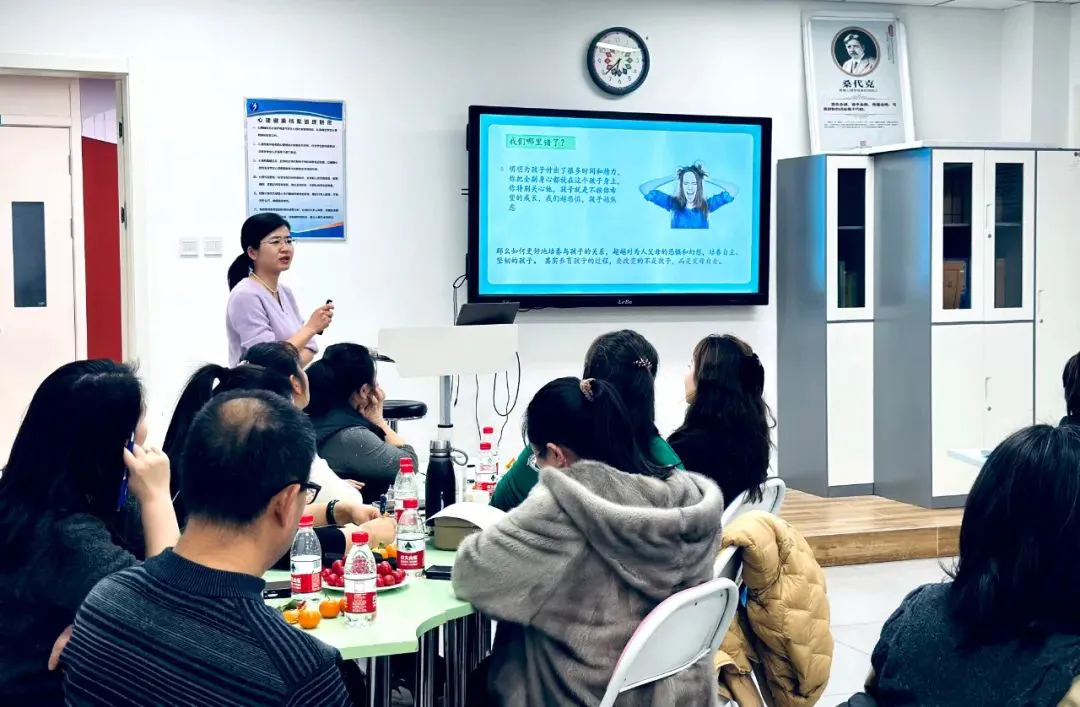 为什么篮球训练报告需要包含心理状态分析_0